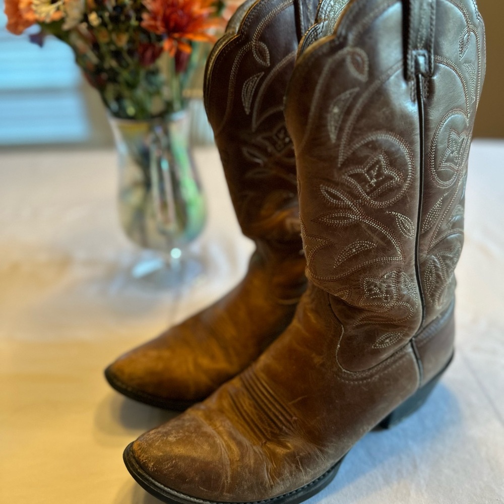Ariat Boots - Heritage R Toe